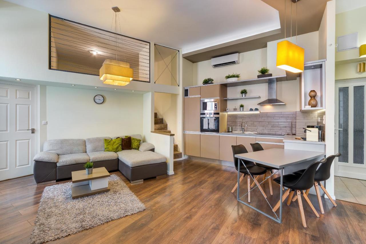 Spacious & Stylish Apartment In Downtown Βουδαπέστη Εξωτερικό φωτογραφία