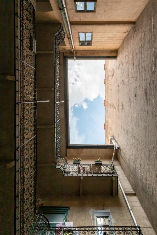 Spacious & Stylish Apartment In Downtown Βουδαπέστη Εξωτερικό φωτογραφία